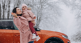 family-car-snow